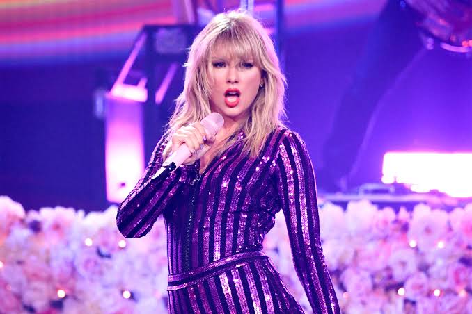 News flash : Philly Pop-Punk Band Sends glitter Message to Taylor Swift for ‘Memorializing’ Them in a Song...