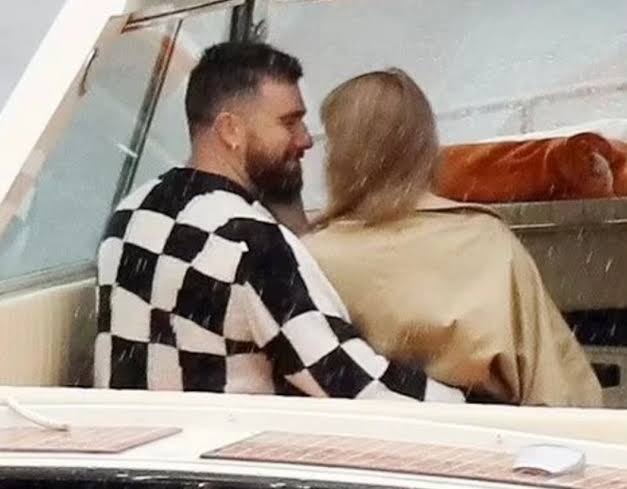 Breaking News : Taylor Swift and Travis Kelce allegedly already know where they're going to have their wedding ceremony, a source says Here's where...